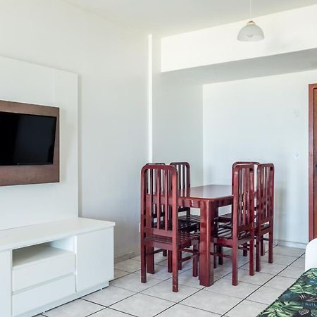 Apart Hotel Porto Principe Кабу-Фриу Экстерьер фото