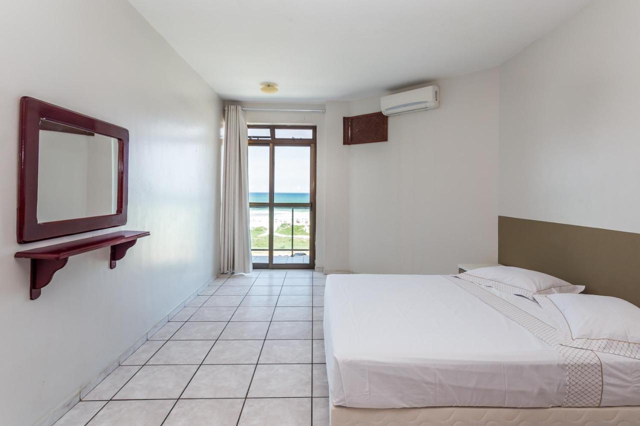 Apart Hotel Porto Principe Кабу-Фриу Экстерьер фото
