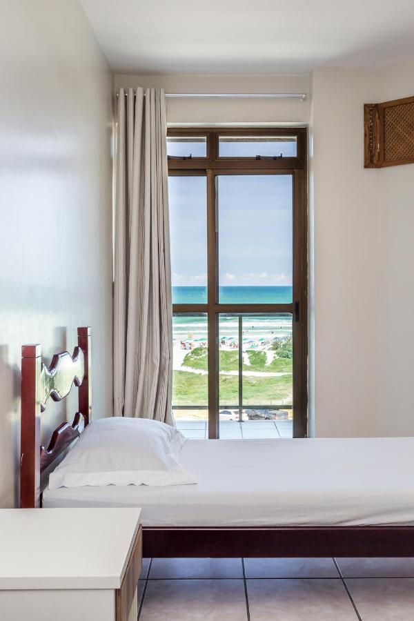 Apart Hotel Porto Principe Кабу-Фриу Экстерьер фото